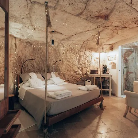 Bed & Breakfast Grotta Carlotta Ostuni