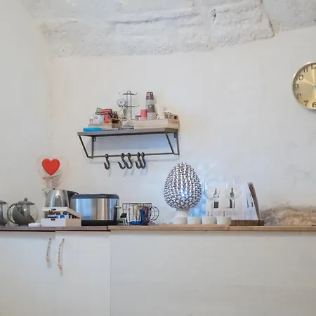 Grotta Carlotta Ostuni