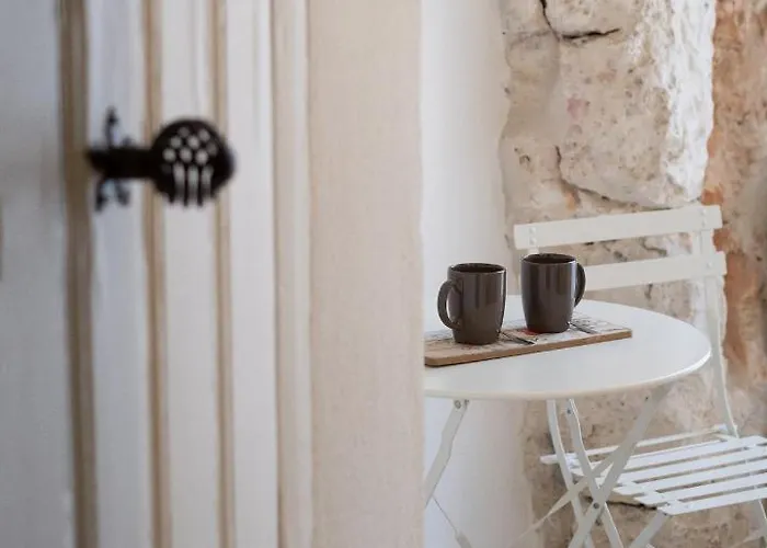 Grotta Carlotta 4* Ostuni